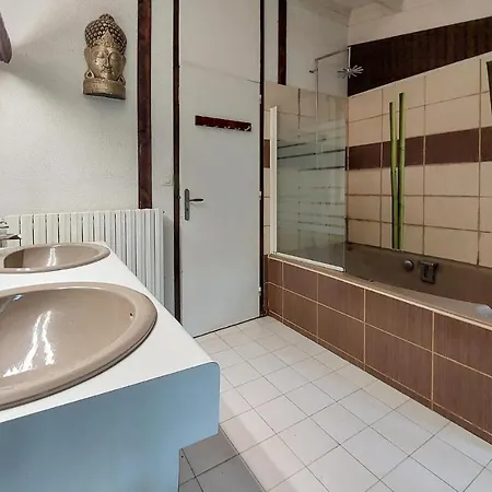 4 Bedroom Beautiful In Feriehus *